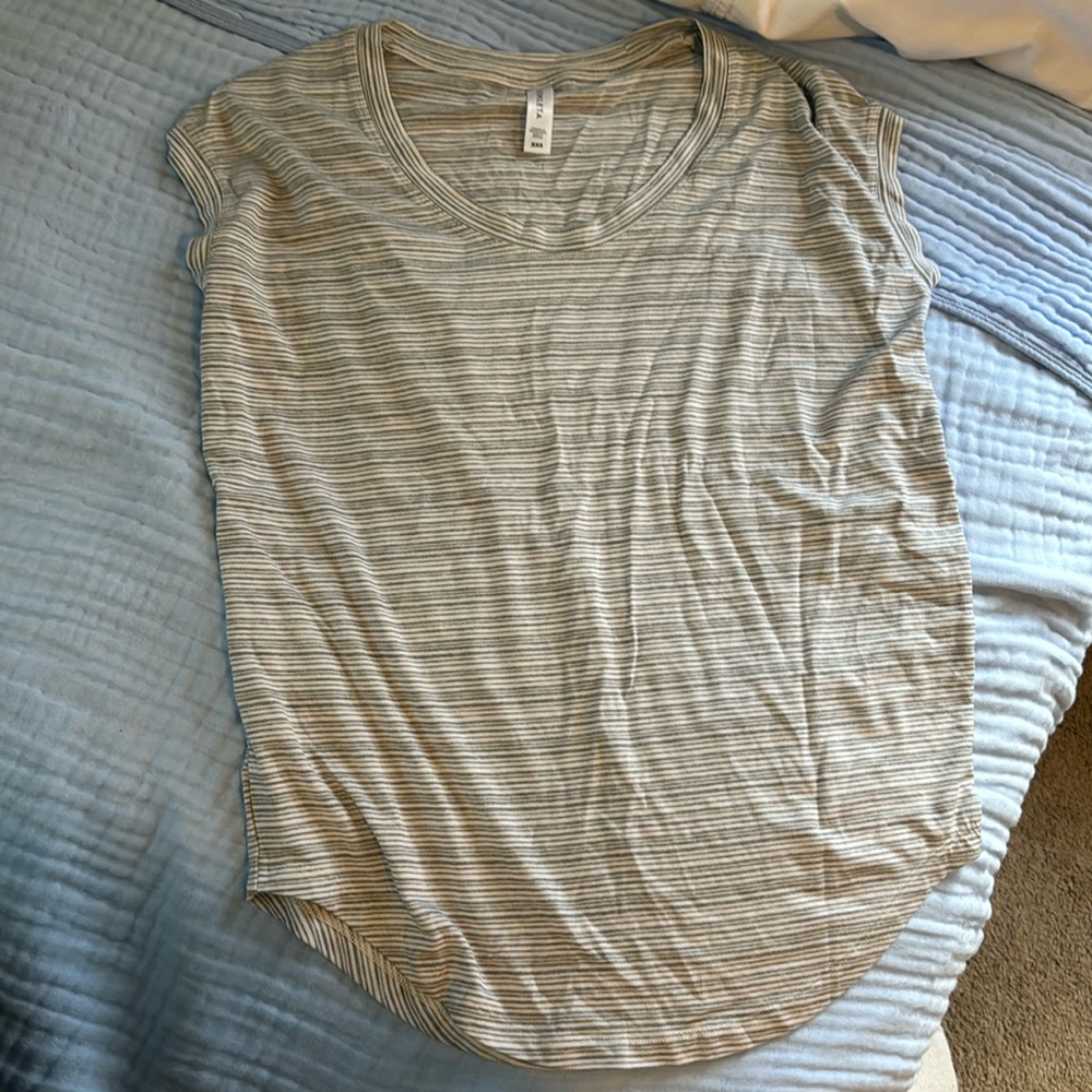 Athleta stripped loose fit tank top/short sleeve!!